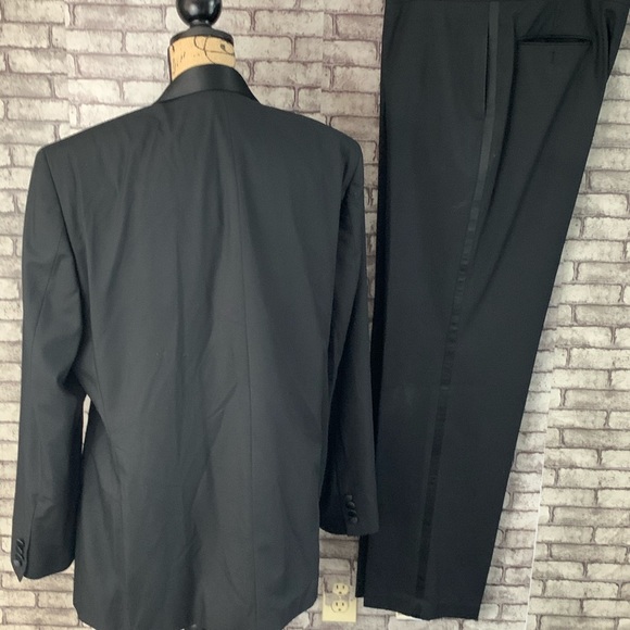 Izod NEW men’s tuxedo jacket and pants - Picture 4 of 8